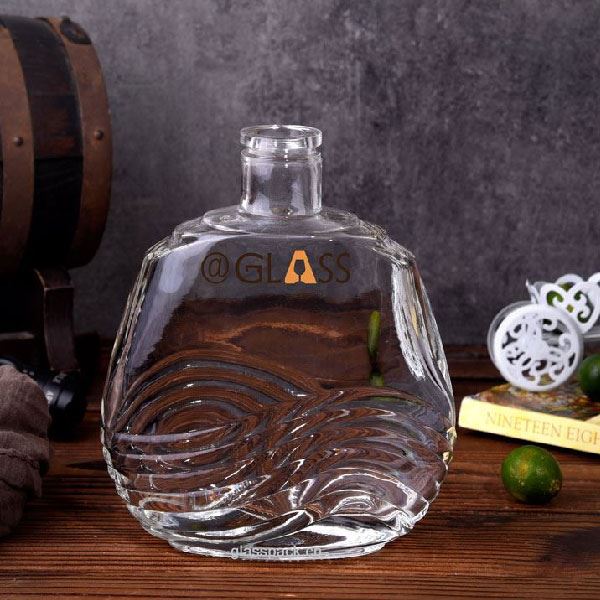 Botol Wiski Terukir